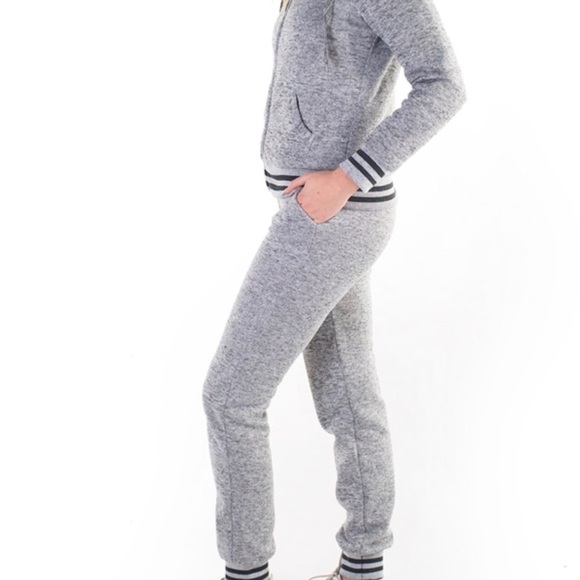 🔥CHARCOAL-WOMEN'S MELANGE, FAUX SHERPA LINED HOODIE AND JOGGER SET SIZE M… - Picture 3 of 5